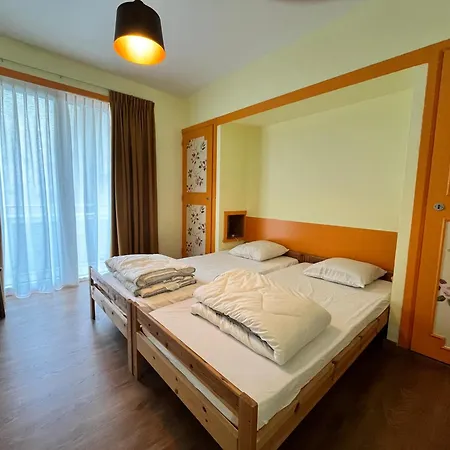 Apartamento 2 Bedroom In The Centre Of T30 *